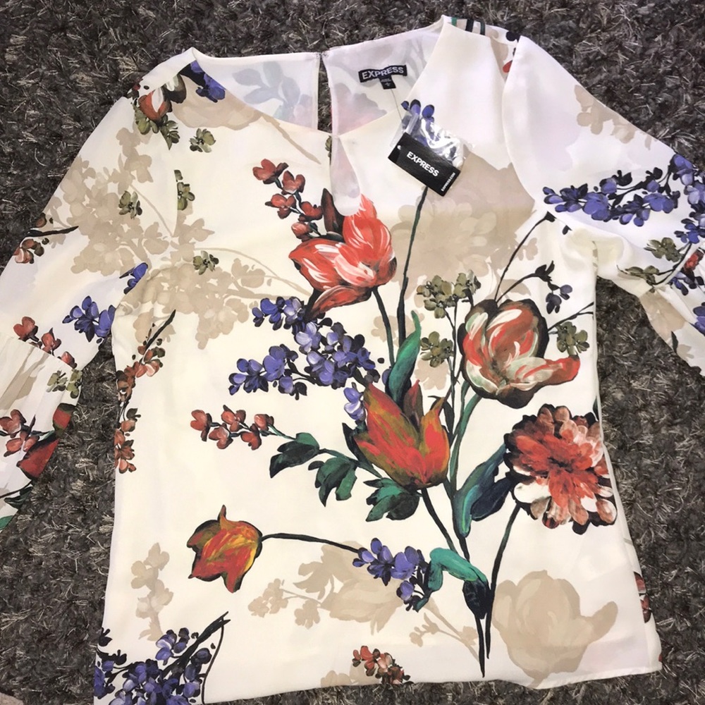 Women’s blouse